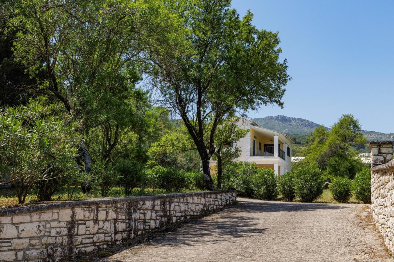 Villa Marily By Villa Plus Kassiopi Exterior photo